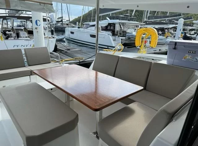 Fountaine Pajot Astrea 42 (Unsupervised)  - 7