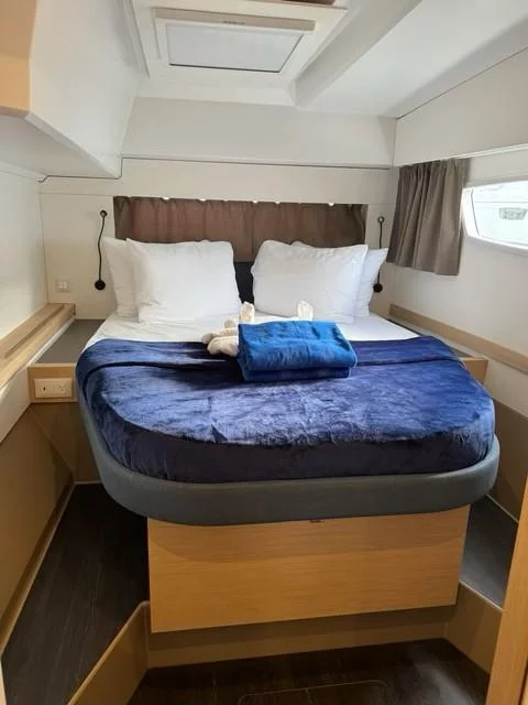 Fountaine Pajot Astrea 42 (Unsupervised)  - 12