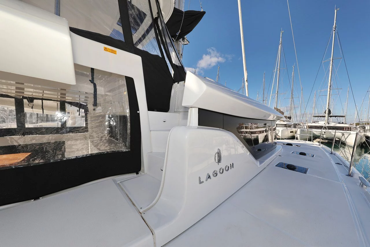 Lagoon 46 - 4 + 2 cab. (Hasta La Vista)  - 6