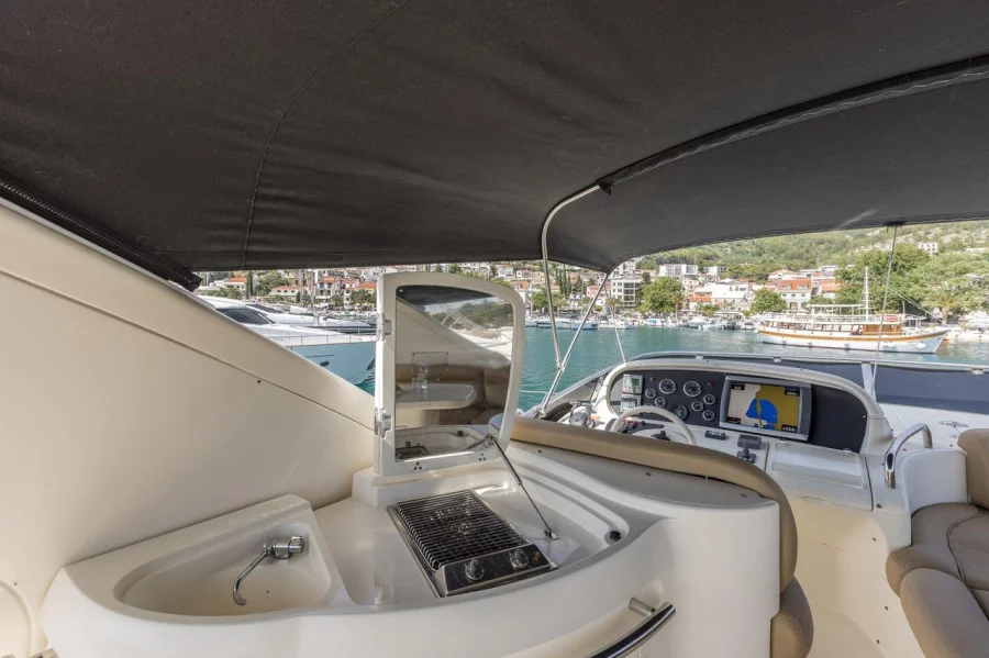 Azimut 62 Fly - 3 + 2 cab. (Eos)  - 11