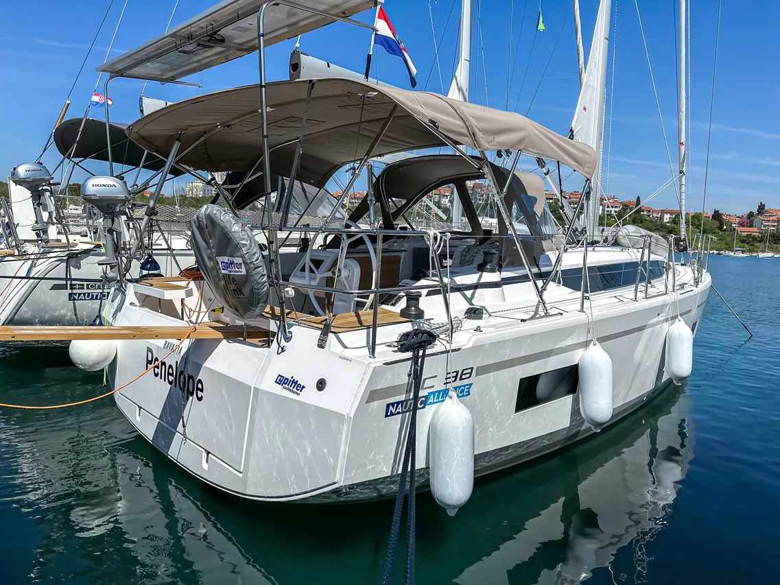 Bavaria C38 (Penelope)  - 3