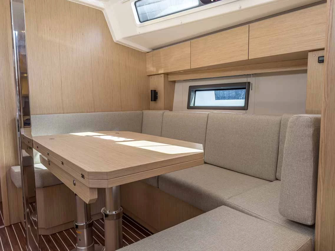 Bavaria C38 (Penelope)  - 11