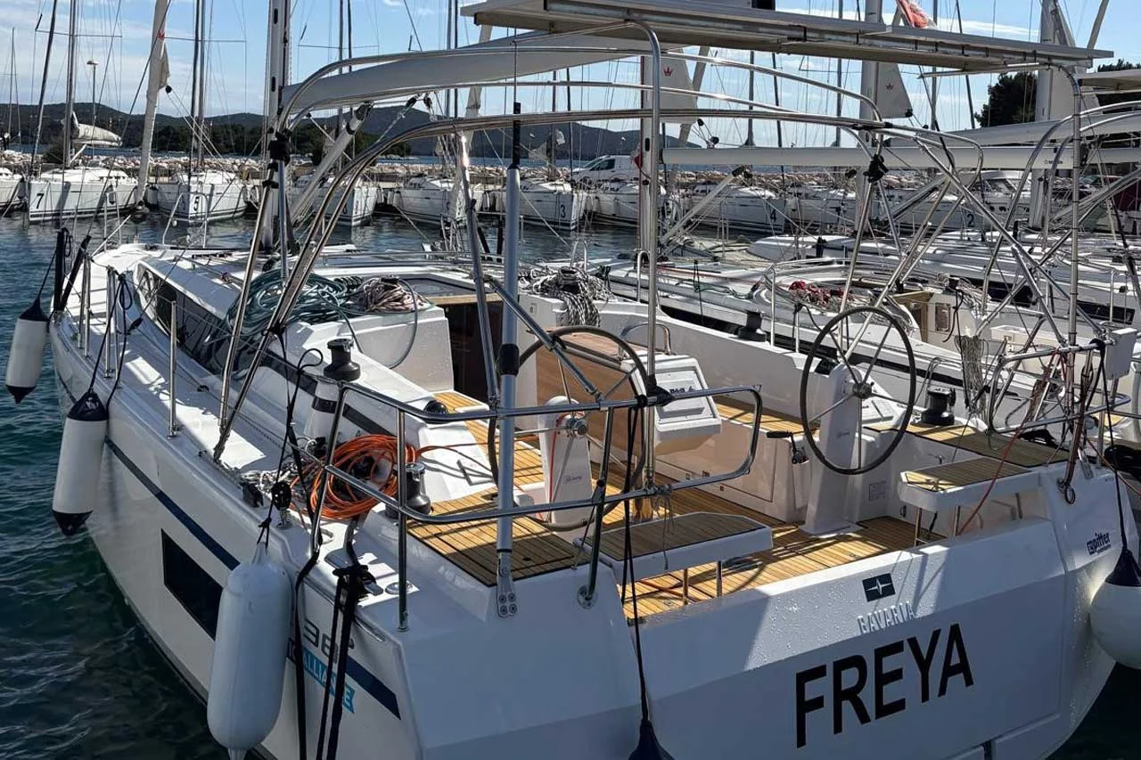 Bavaria C38 (Freya)  - 0