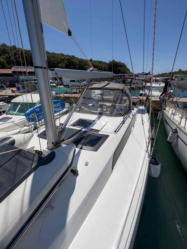 Photo #6 - Dufour 37 - 3 cab. (Arktur) en Pula - 38105
