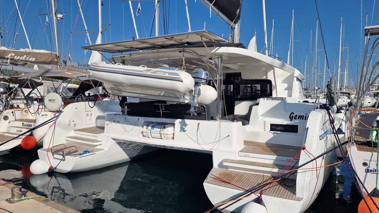 Photo #1 - Lagoon 46 - 4 + 2 cab. (Gemini) in Trogir - 38107
