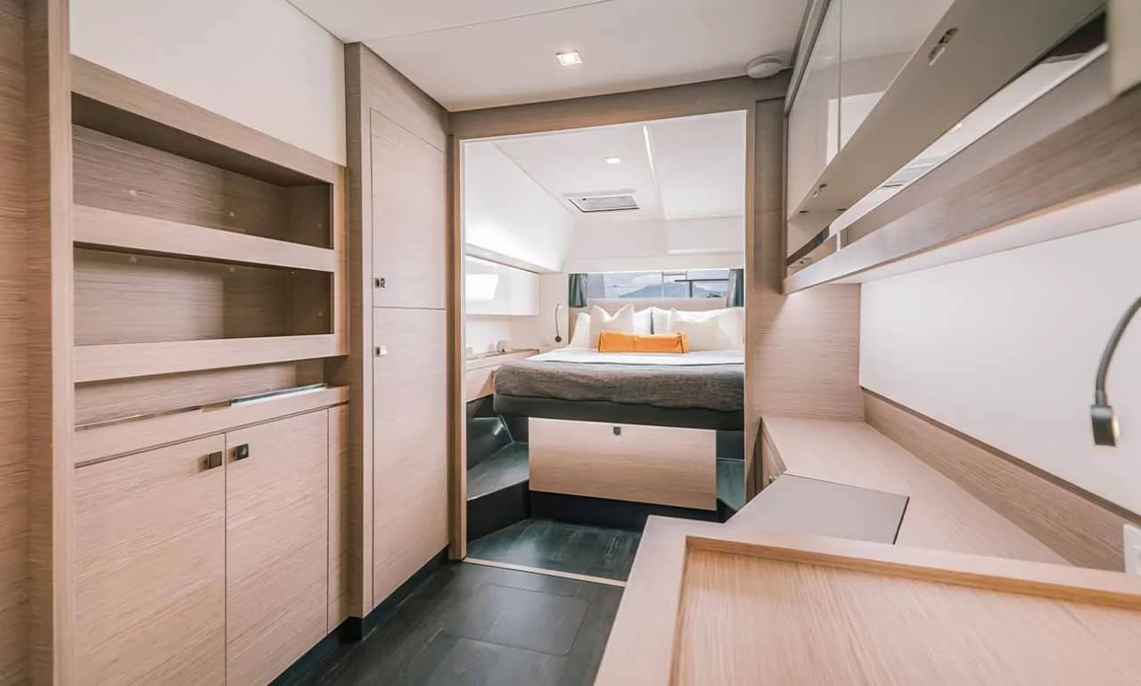 Fountaine Pajot Tanna 47 - 5 + 1 cab. (Sam)  - 18
