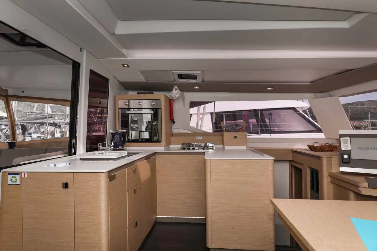 Fountaine Pajot Astrea 42 - 4 + 2 cab. (Alchiba)  - 17