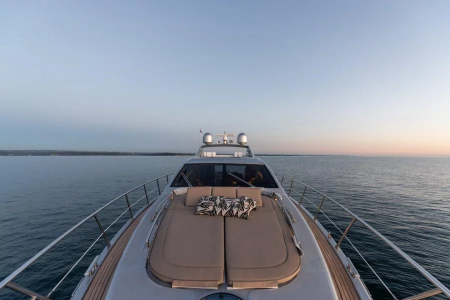 Azimut 68 - 3 + 1 cab. (Falch)  - 9