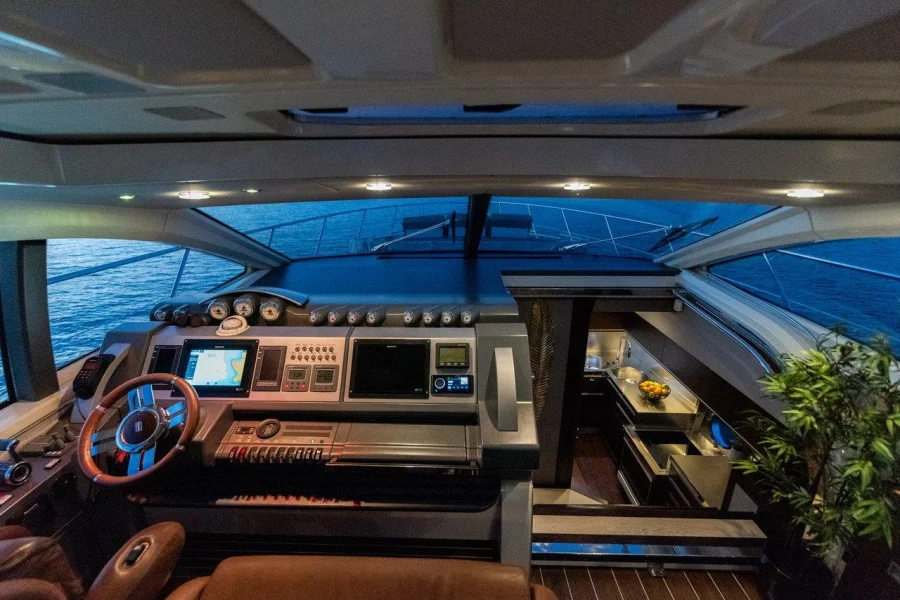Azimut 68 - 3 + 1 cab. (Falch)  - 20
