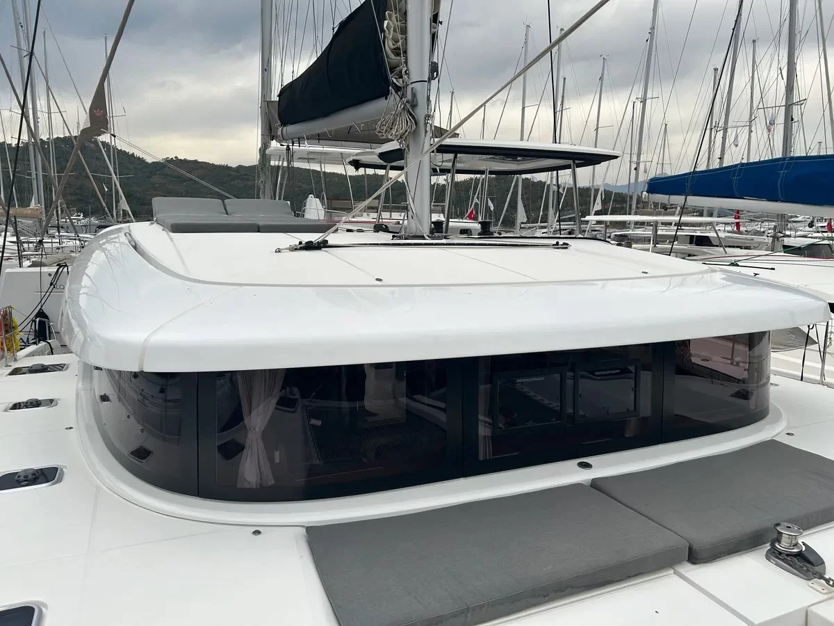 Lagoon 42 - 4 + 1 cab. (Meraki)  - 6
