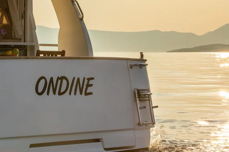 Greenline 33 (Ondine)  - 9