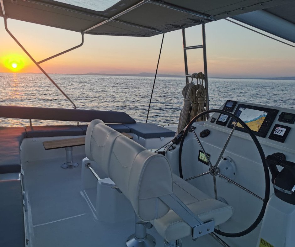 Dufour 48 Catamaran - 5 + 1 cab. — photo 6