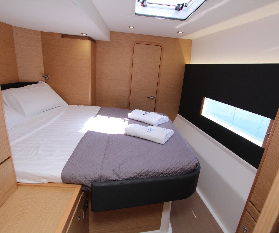 Dufour 48 Catamaran - 5 + 1 cab. — photo 15