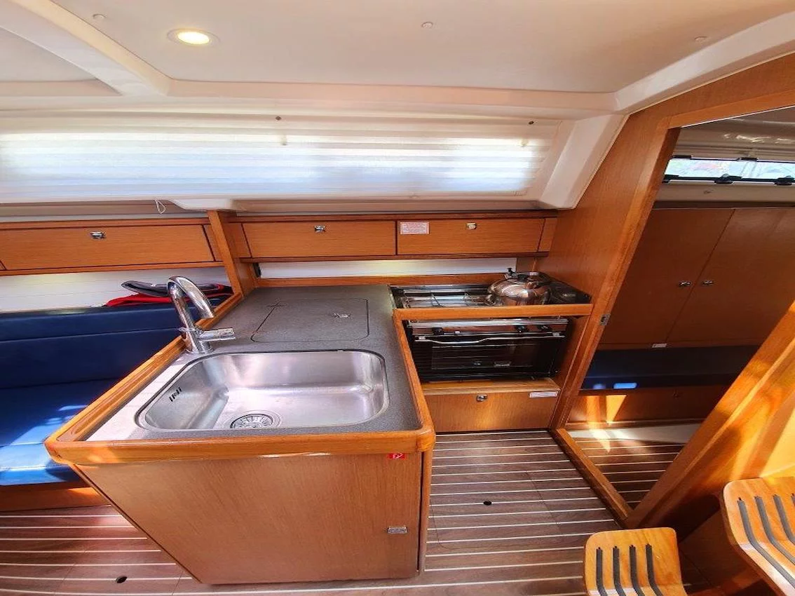 Bavaria Cruiser 33 (Fei Jian)  - 7