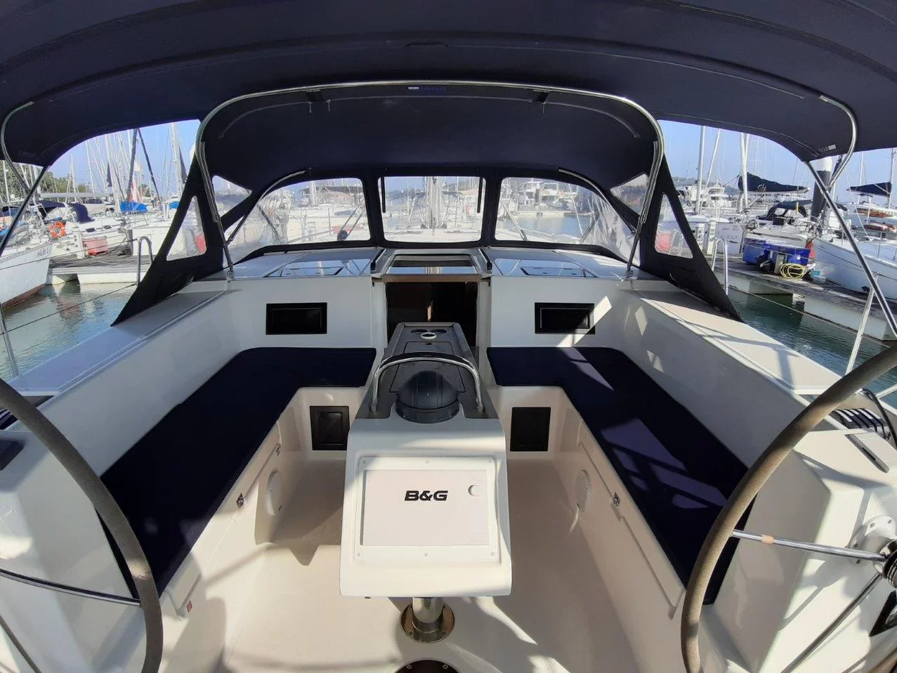 Bavaria C45 - 4 cab. (Southern Star)  - 3