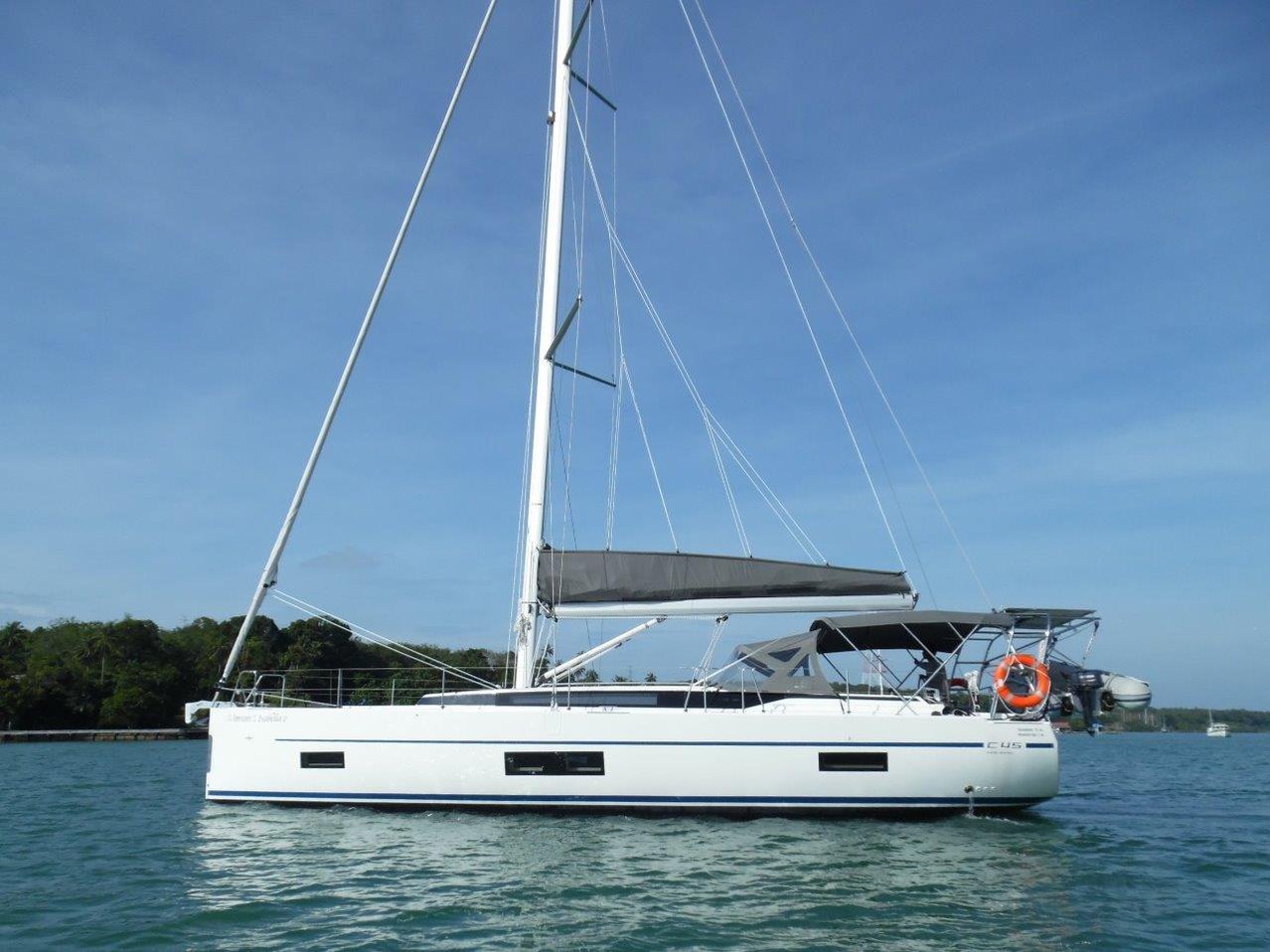 Photo #1 - Bavaria C45 - 4 cab. (Isabella 2) in Phuket - 38192