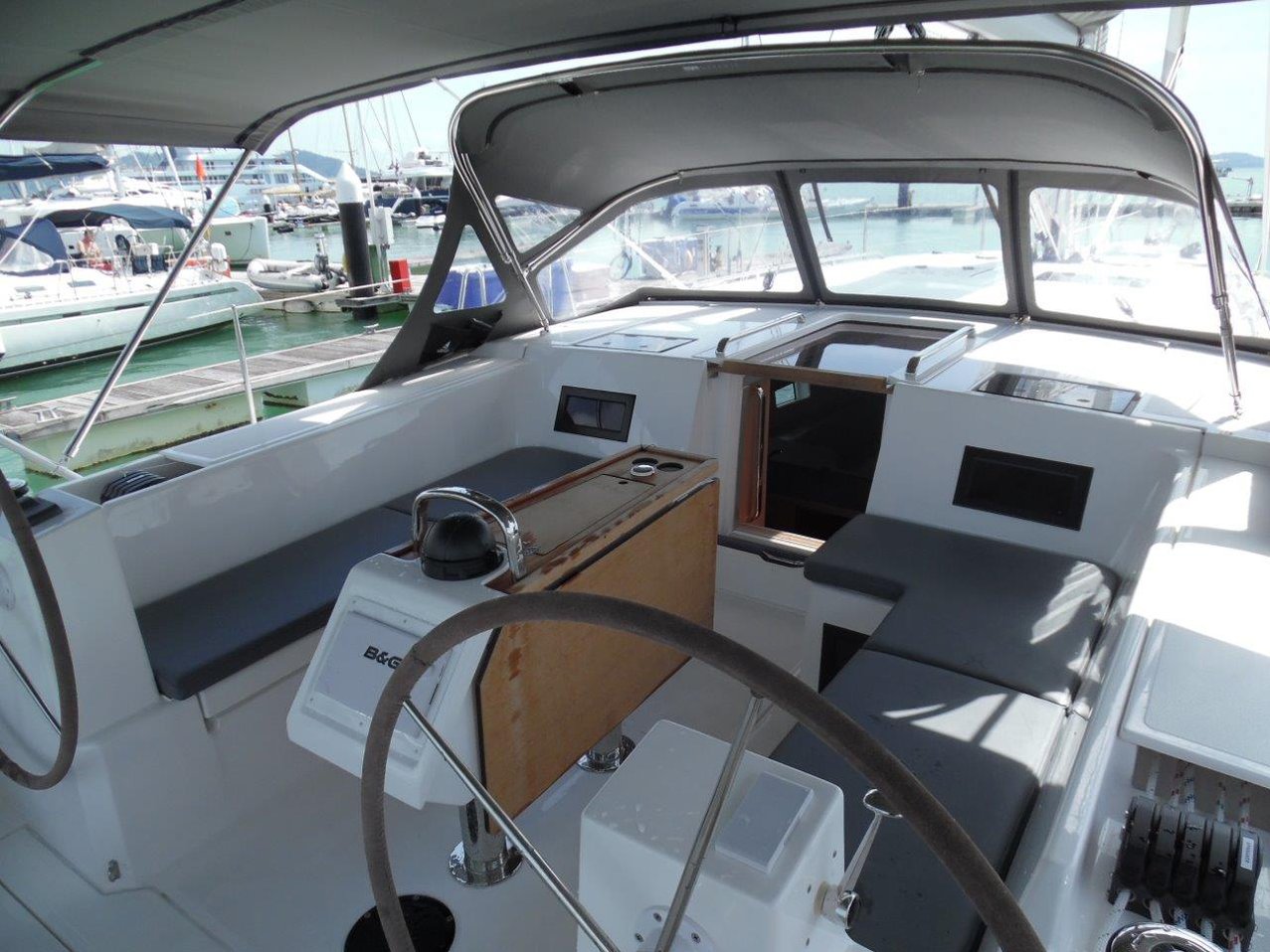 Photo #3 - Bavaria C45 - 4 cab. (Isabella 2) in Phuket - 38192