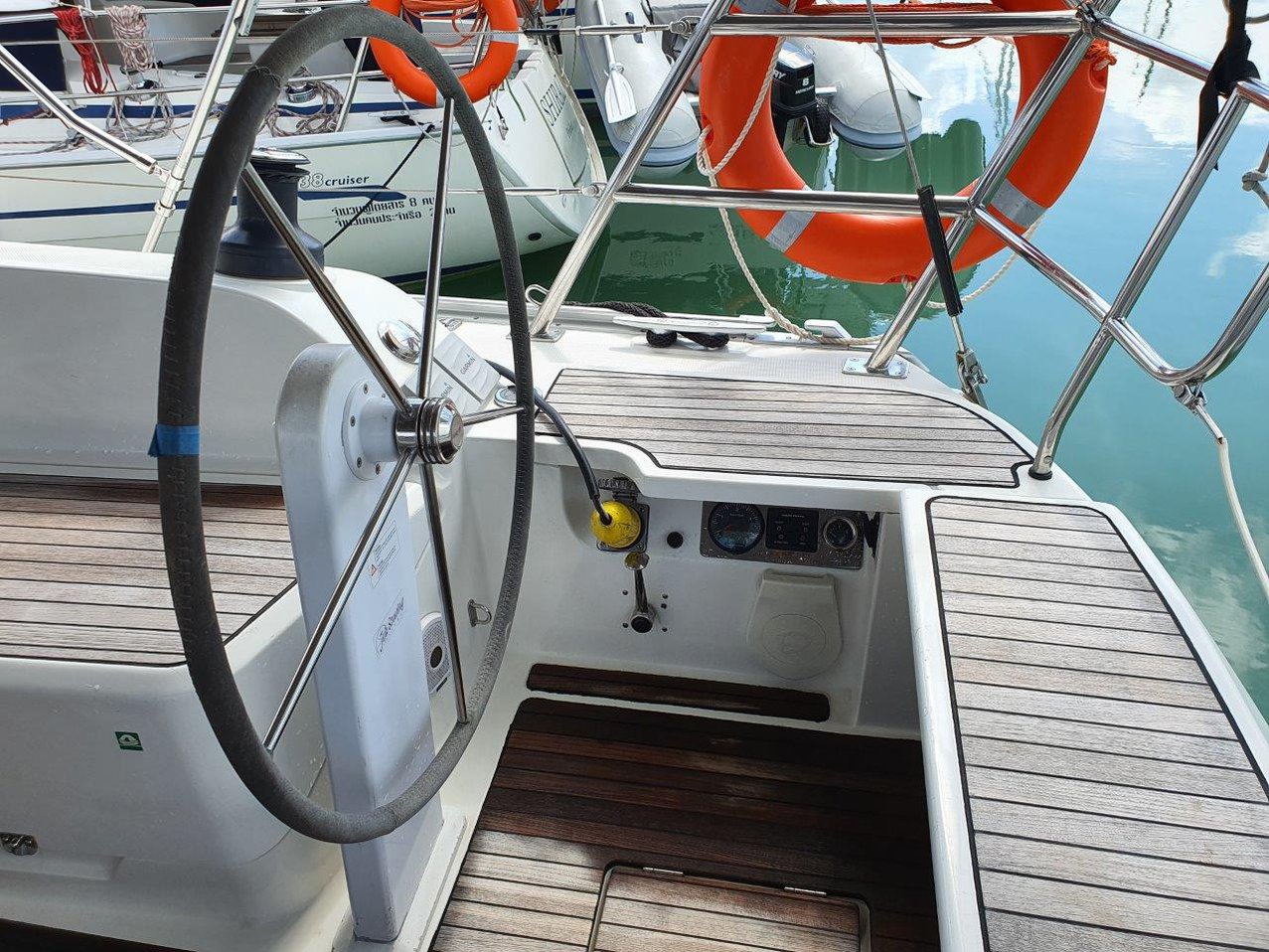 Photo #5 - Bavaria Cruiser 46 - 3 cab. (Kingsman) in Phuket - 38193