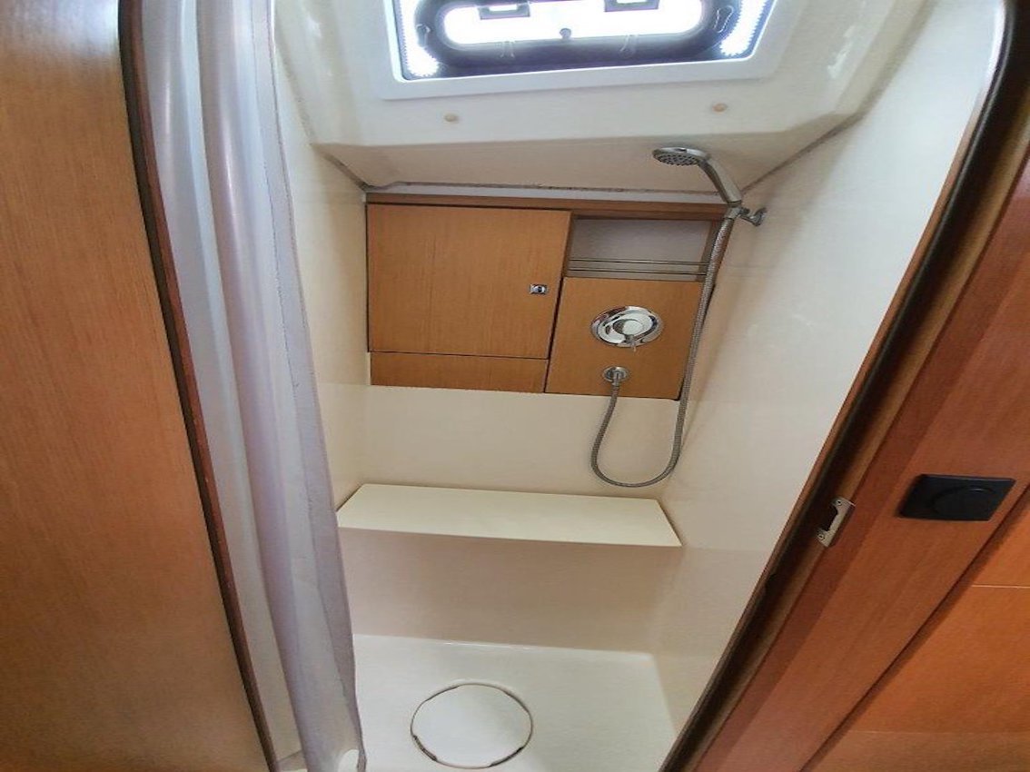 Photo #14 - Bavaria Cruiser 46 - 3 cab. (Kingsman) in Phuket - 38193