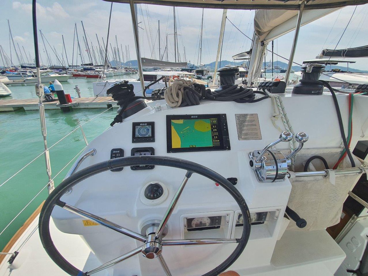 Photo #7 - Lagoon 400 S2 - 4 + 2 cab. (ToyBoy) en Phuket - 38196