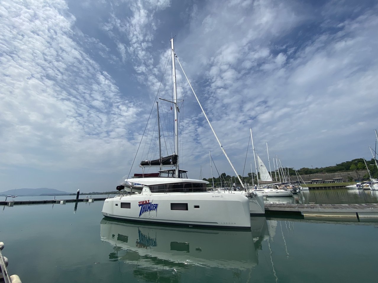 Photo #10 - Lagoon 42 - 4 + 2 cab. (Thai Thunder) en Phuket - 38201