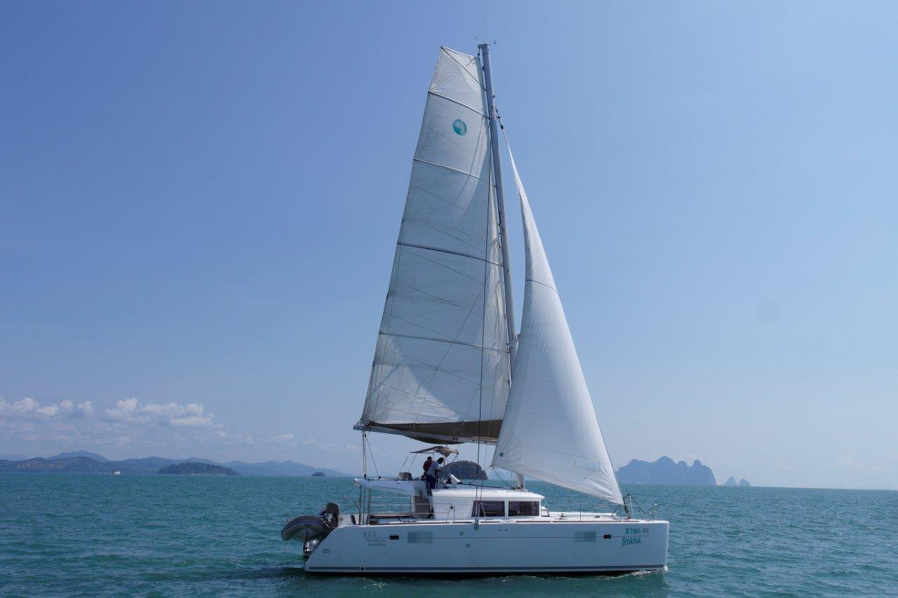Photo #3 - Lagoon 450 F - 4 + 2 cab. (Shana) in Phuket - 38202