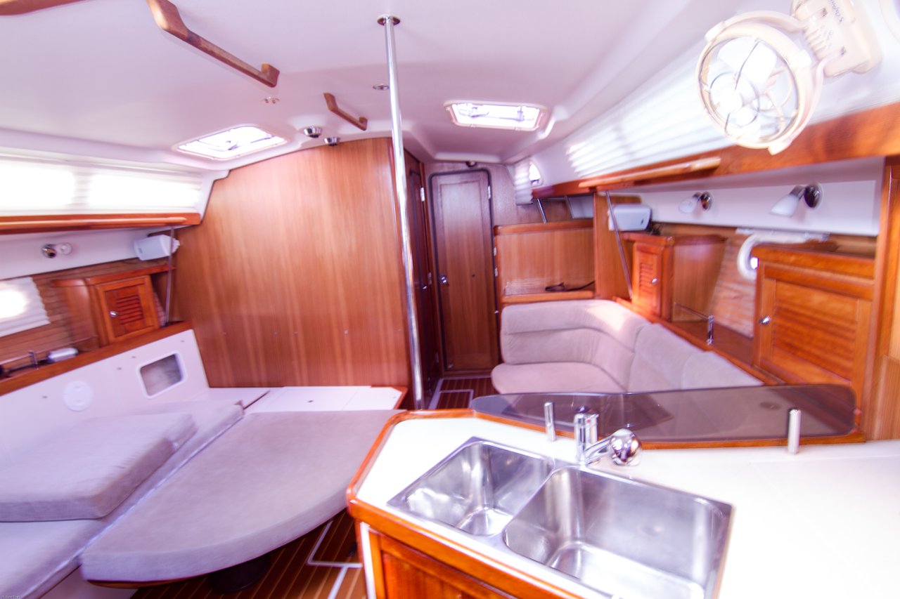 Photo #8 - Catalina 375 (Vag Alame) in Koh Chang - 38205