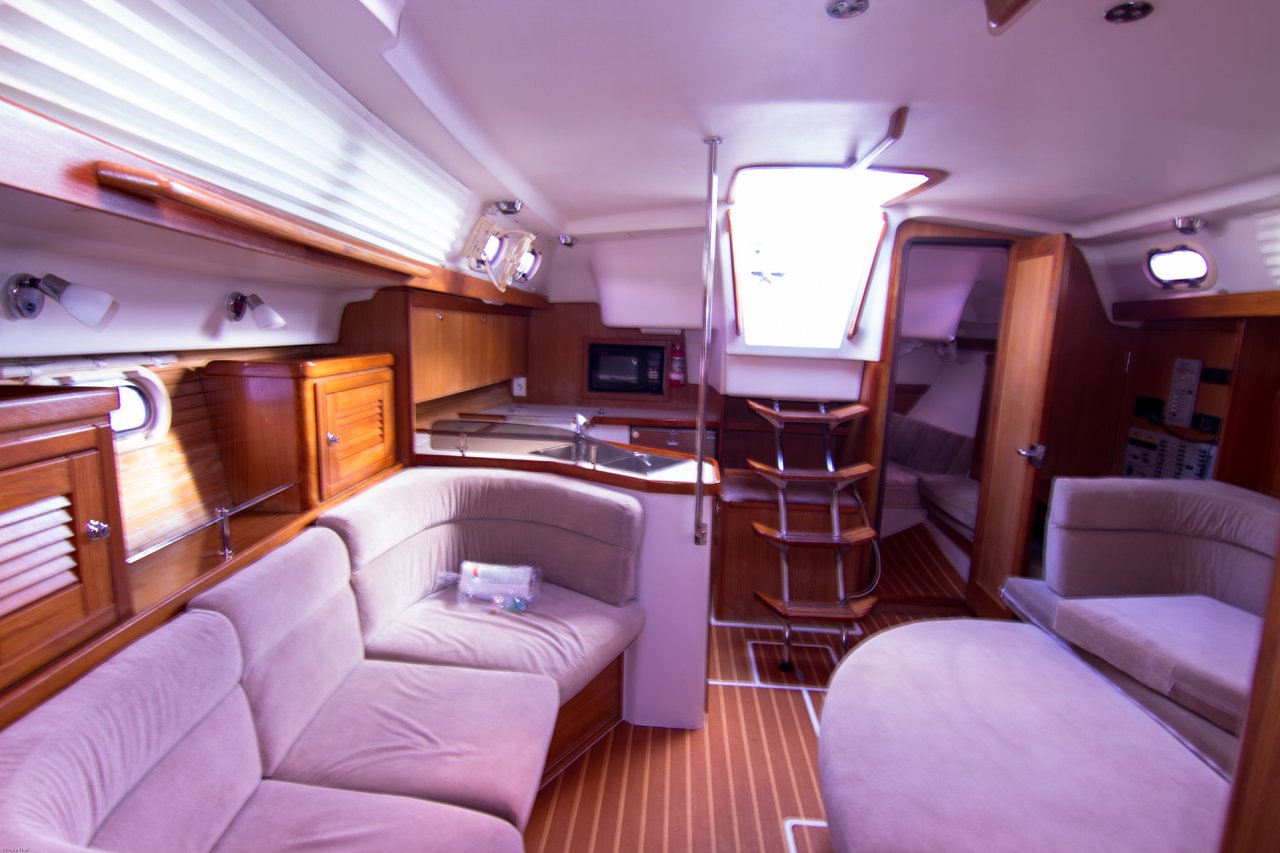 Photo #9 - Catalina 375 (Vag Alame) in Koh Chang - 38205