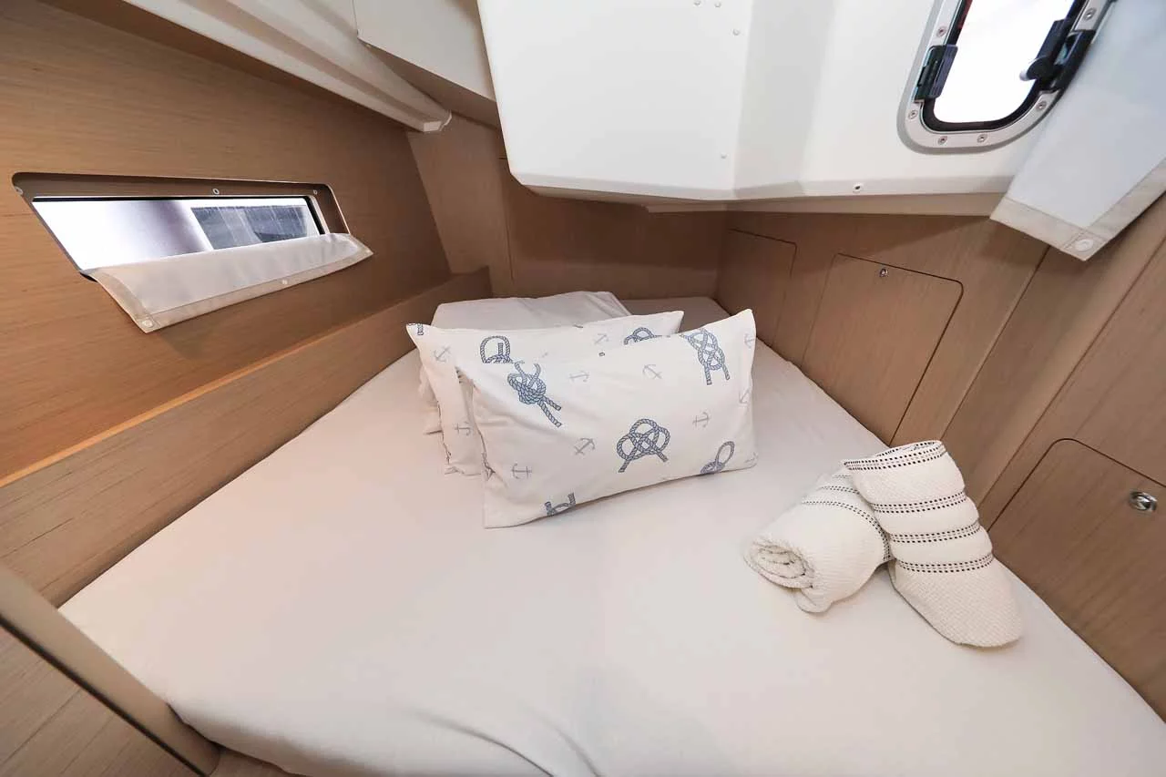 Oceanis 40.1 ELECTRIC (Moritz)  - 22