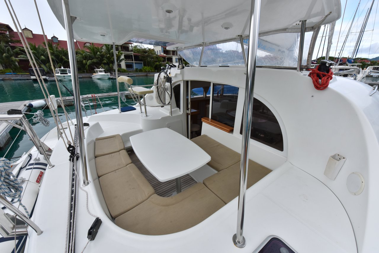 Photo #5 - Lagoon 380 - 3 + 2 cab. (Magikal) in Koh Chang - 38230