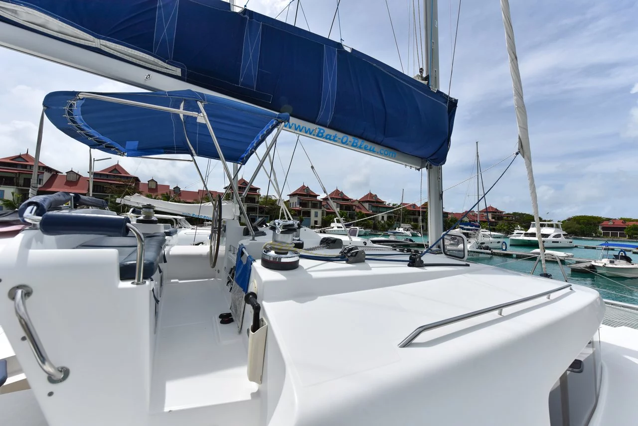 Lagoon 440 - 4 + 2 cab. (Mystikal)  - 12