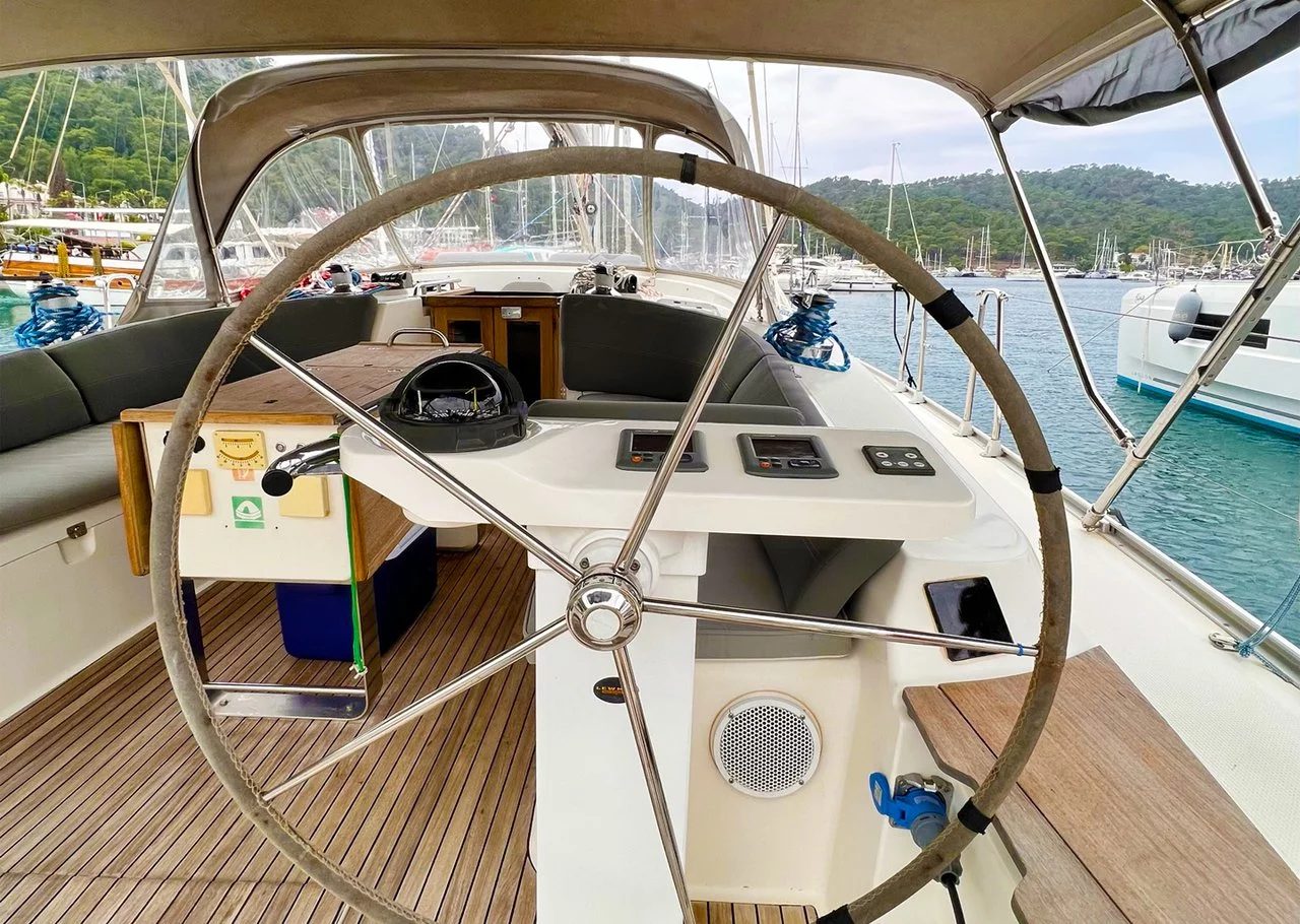 Bavaria Cruiser 45 (Aquaholic)  - 4