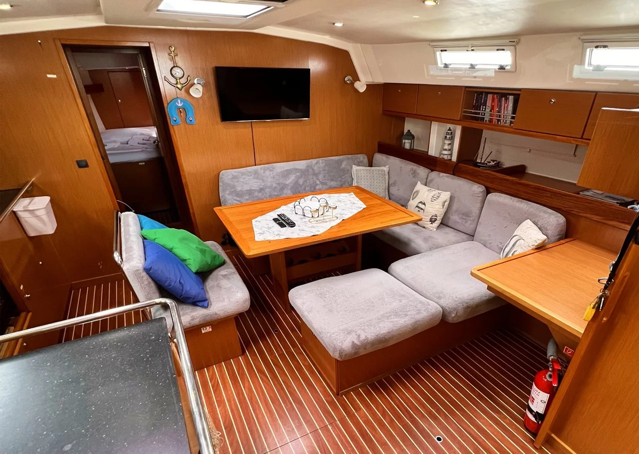 Bavaria Cruiser 45 (Aquaholic)  - 9