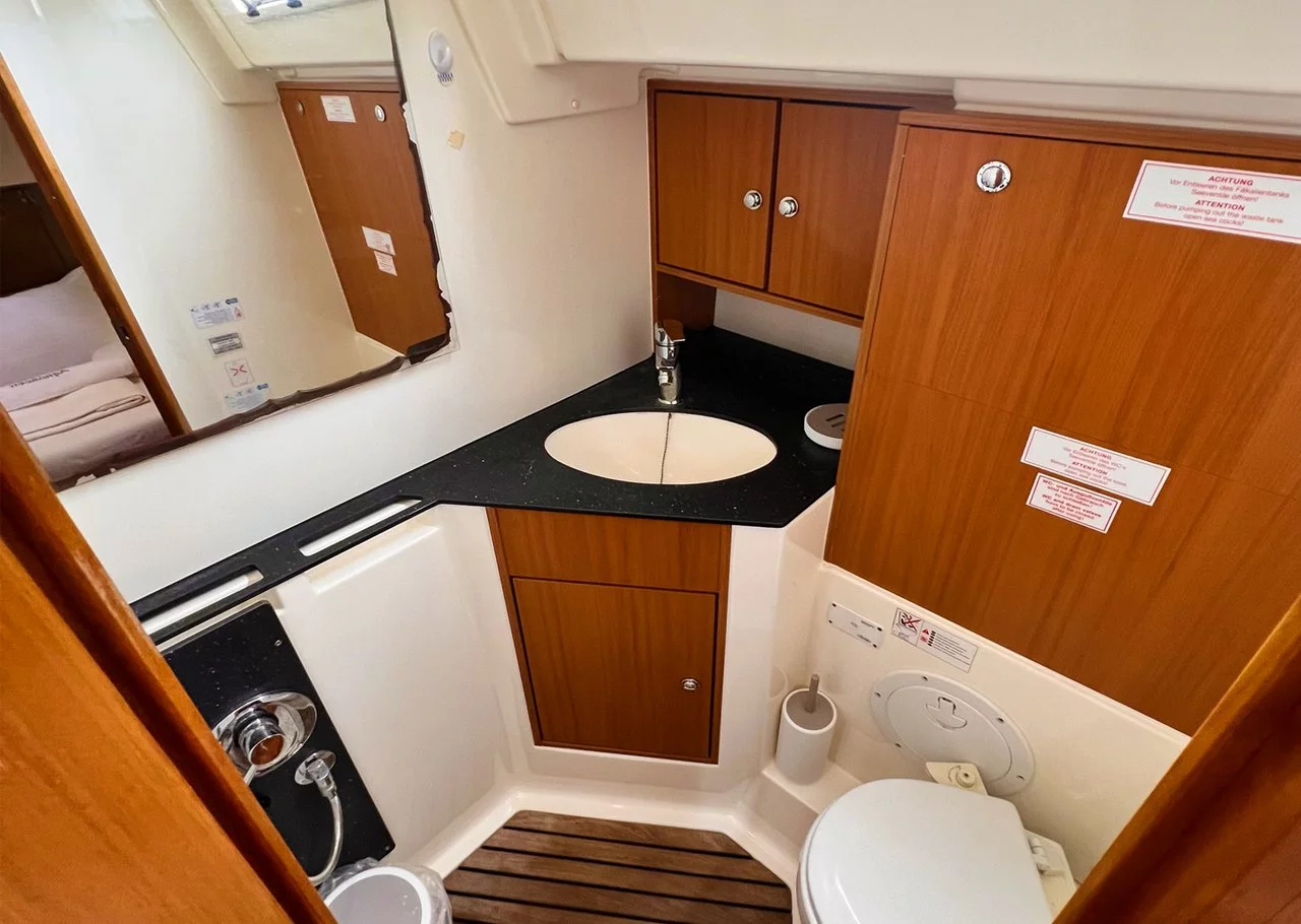 Bavaria Cruiser 45 (Aquaholic)  - 20