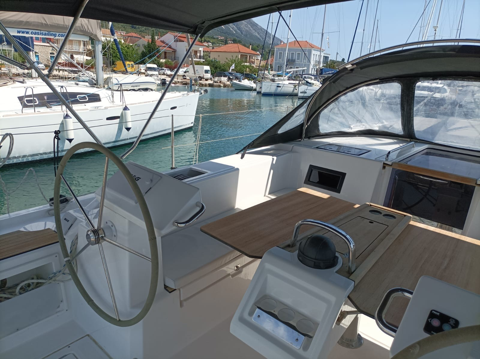 Photo #3 - Bavaria C45 - 4 cab. (Lego) en Lefkada - 38249