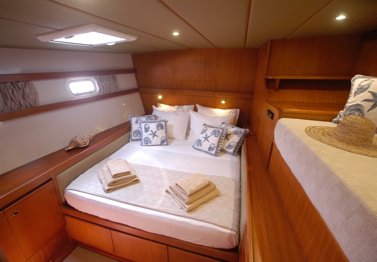 Photo #14 - Lonestar (Lonestar) in Mahe - 38251