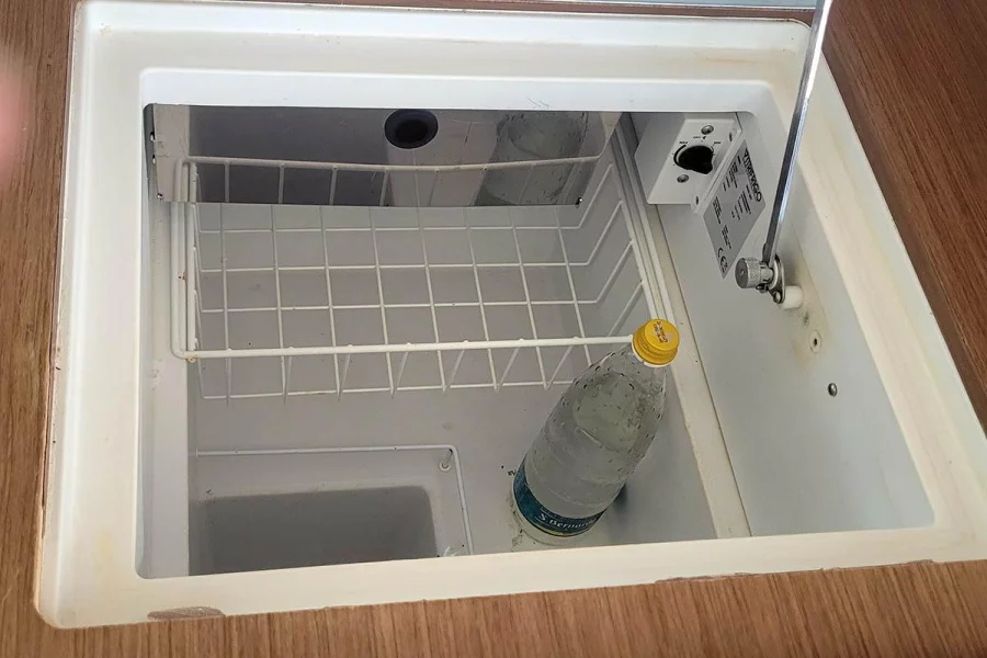 Lagoon 42 - 4 + 2 cab. (Katja BVI)  - 11