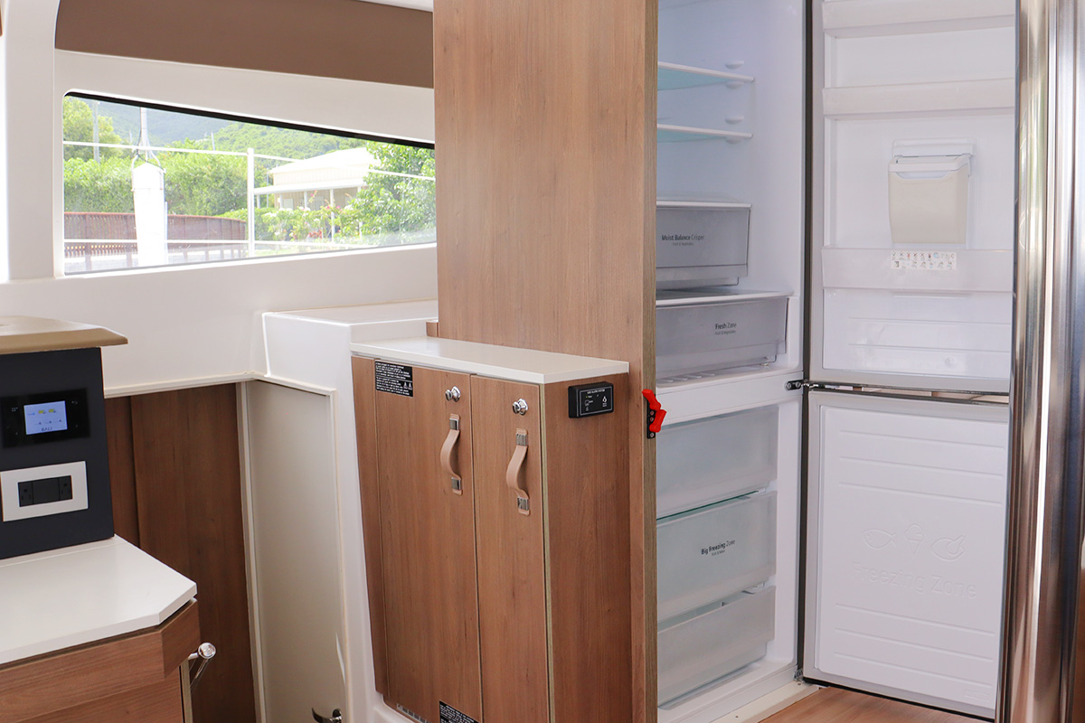Photo #21 - Bali 4.2 (Sweet Escape BVI) in Nanny Cay - 38266