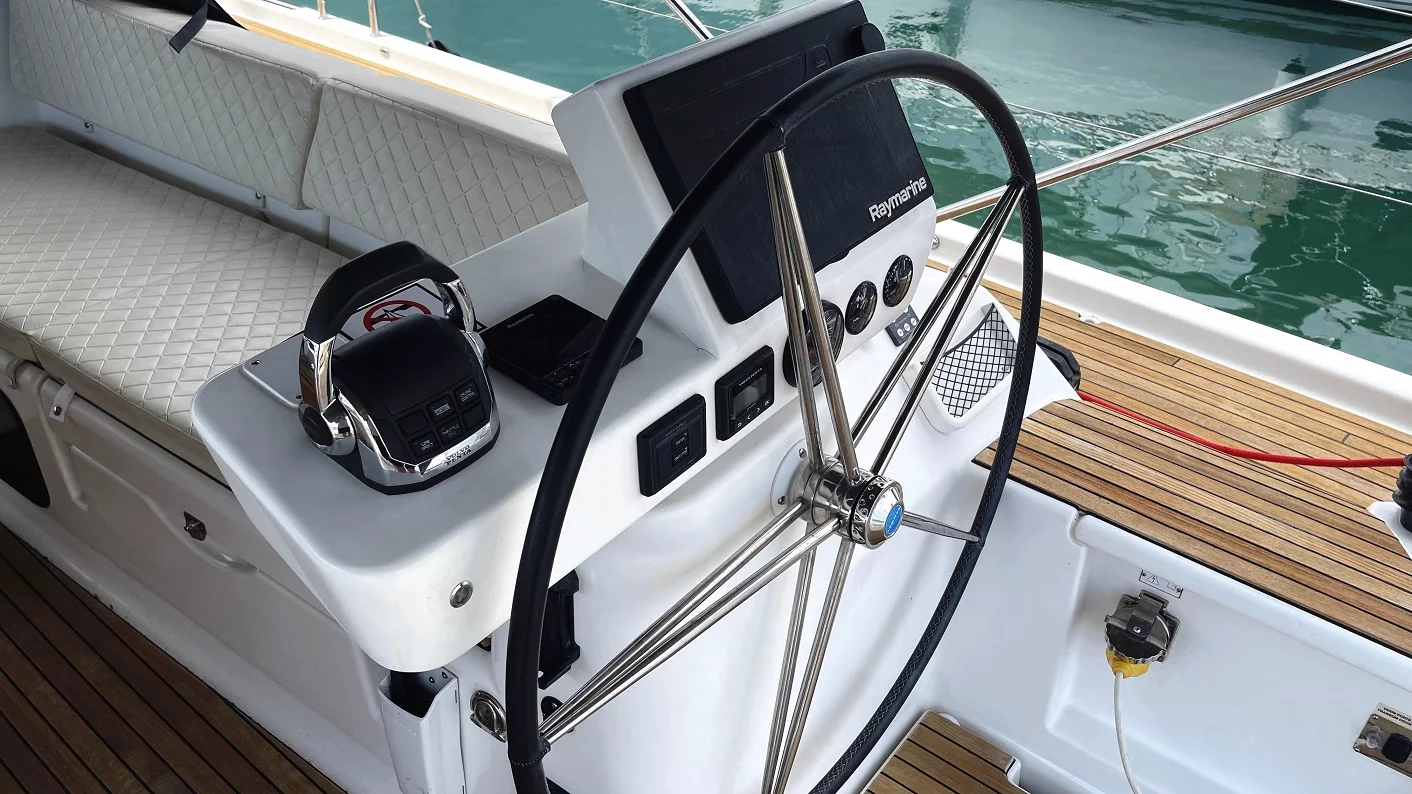 Dufour 56 Exclusive - 4 + 1 cab. (Alpina)  - 6