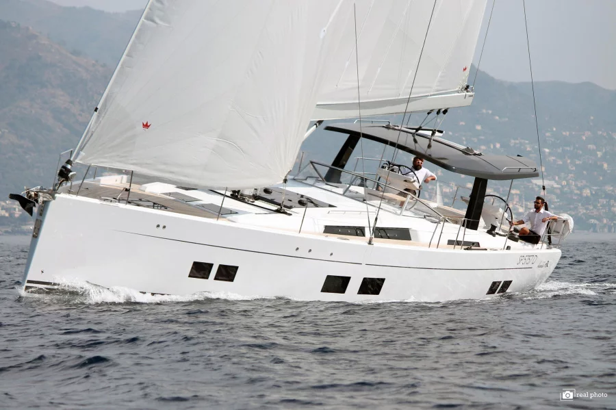 Hanse 588 - 4 + 1 cab. (Ensure)  - 0