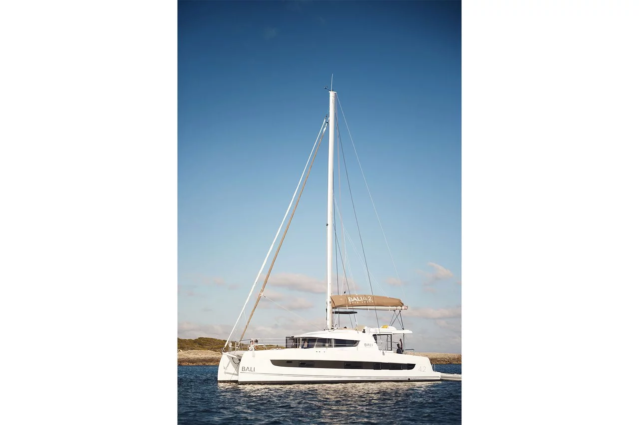 Bali 4.2 - 4 + 1 cab. (Serenity)  - 3