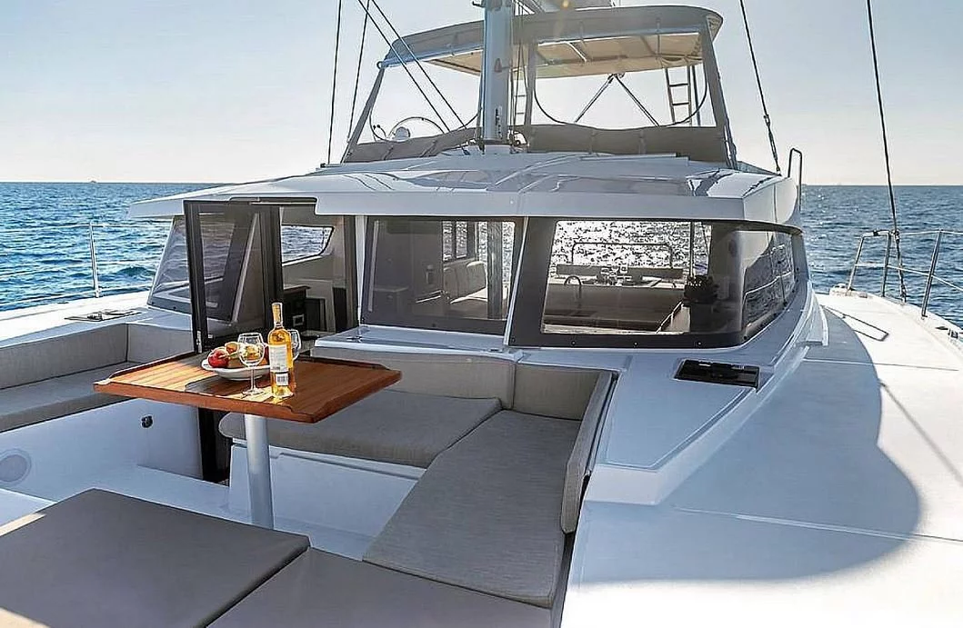 Bali 4.2 - 4 + 1 cab. (Serenity)  - 5