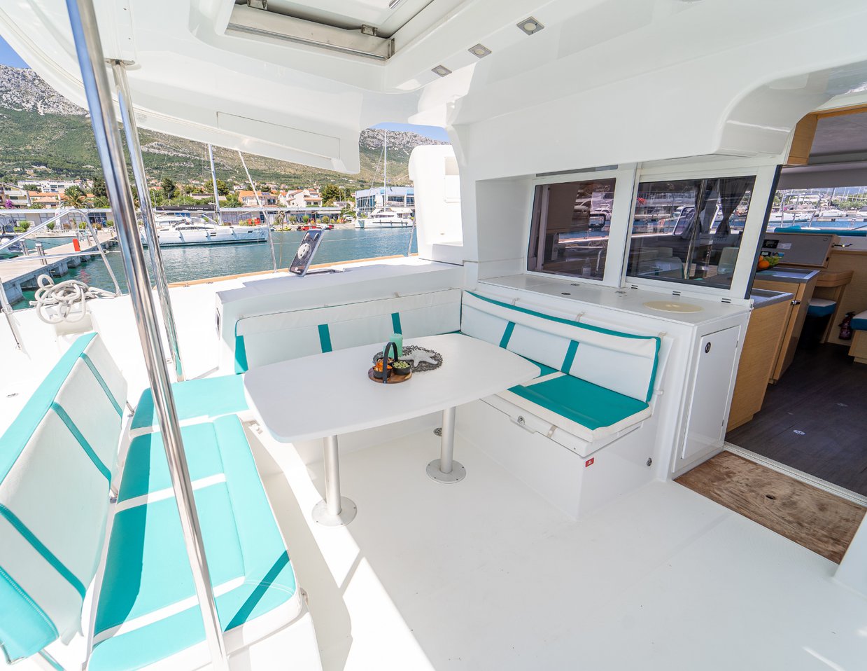Photo #17 - Lagoon 450 F - 4 + 2 cab. (Orlando) en Kastela - 38279