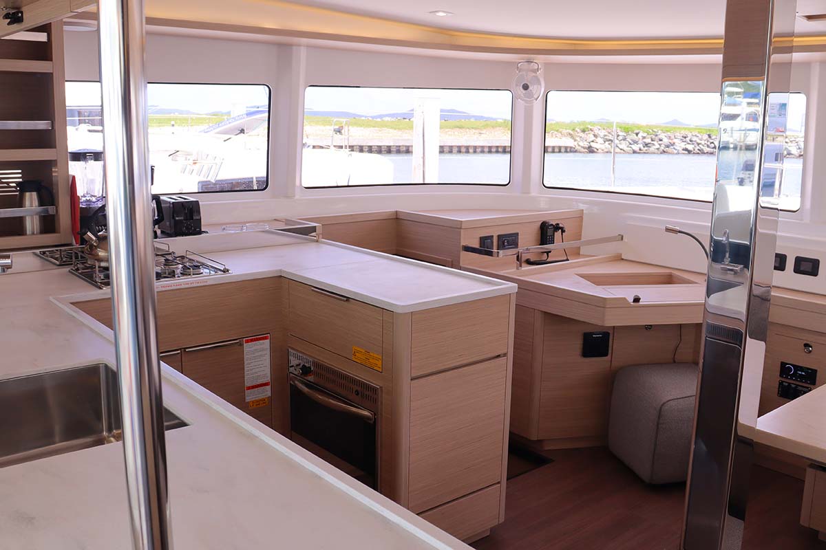 Photo #13 - Lagoon 46 - 4 + 2 cab. (Taisia) in Nanny Cay - 38286
