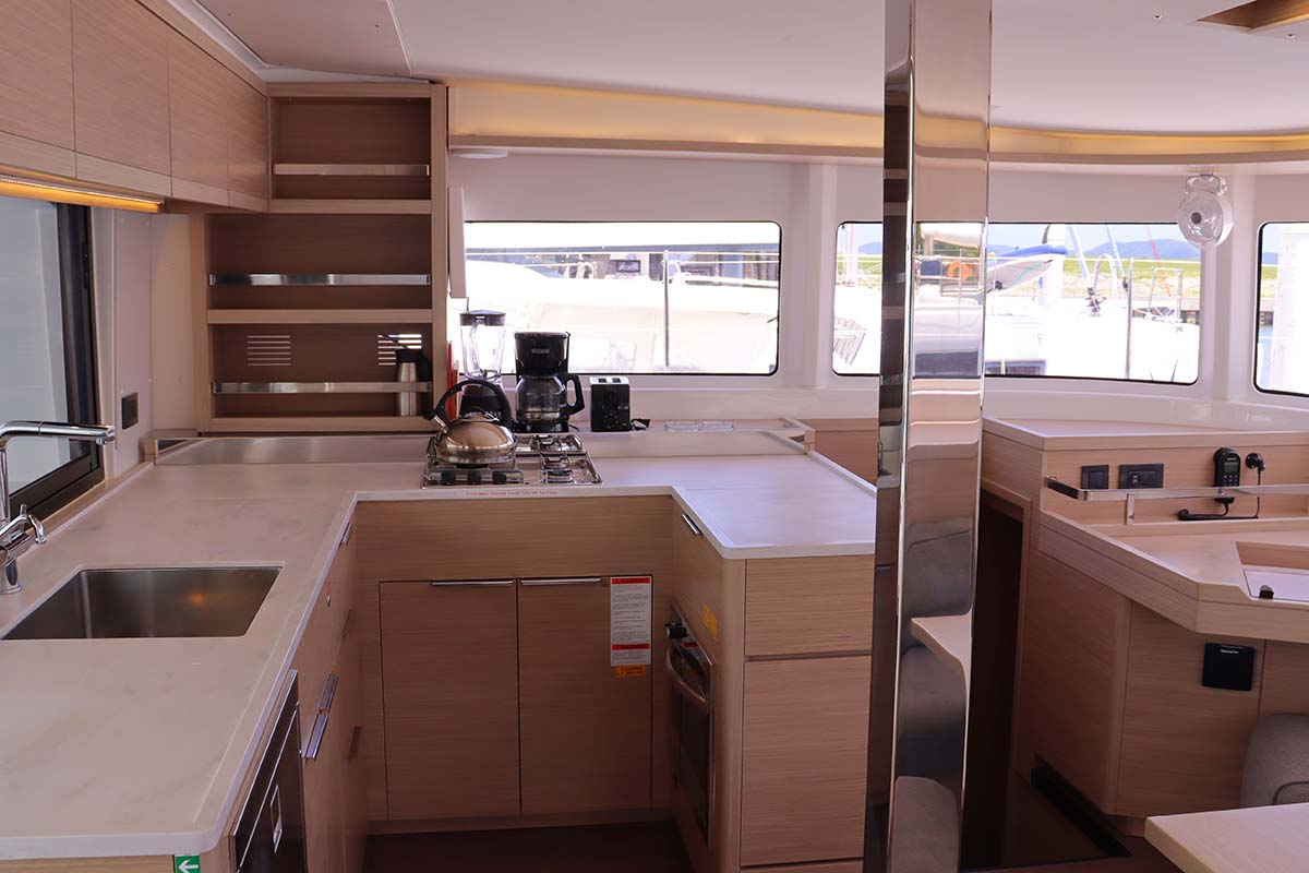 Photo #14 - Lagoon 46 - 4 + 2 cab. (Taisia) in Nanny Cay - 38286
