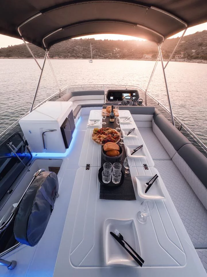 Galeon 440 Fly (Diesel) (FGStar Mini)  - 1