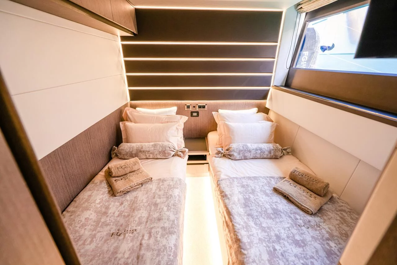 Galeon 640 Fly (FGstar)  - 26
