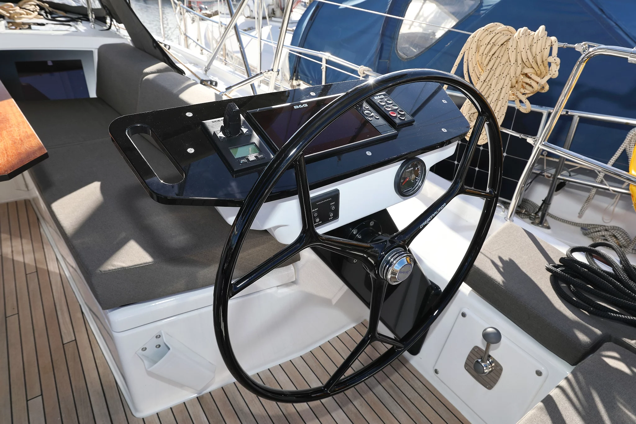 Dufour 41 - 4 cab. (Aniela)  - 44