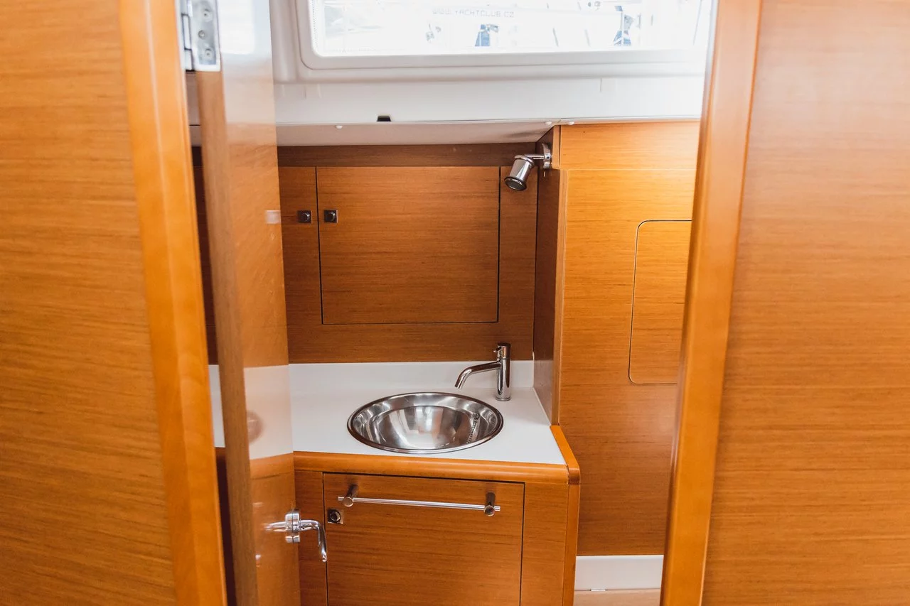 Sun Odyssey 449 (Winx)  - 16