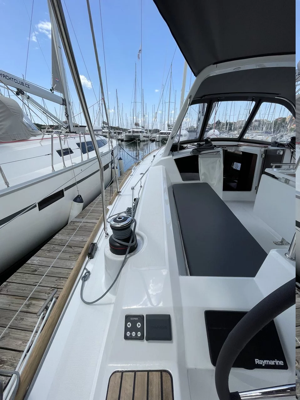 Oceanis 38.1 (Cocco)  - 6